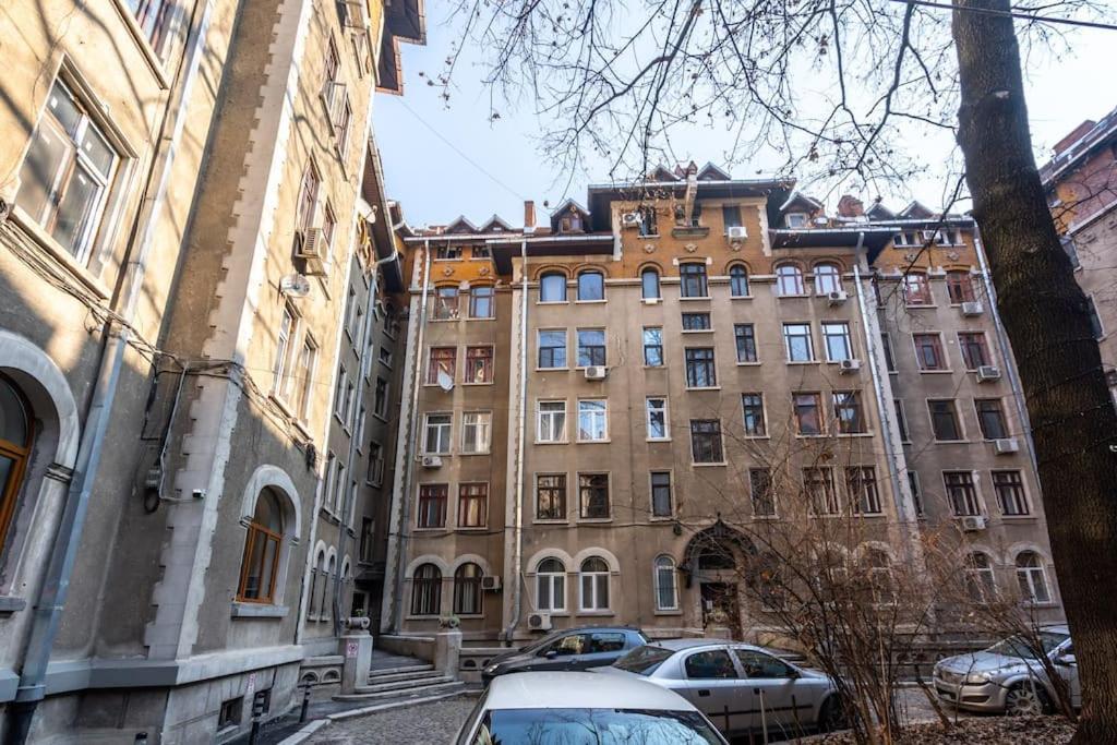 Holiday Vibe - 2R Apartment In Piata Romana Bucarest Exterior foto