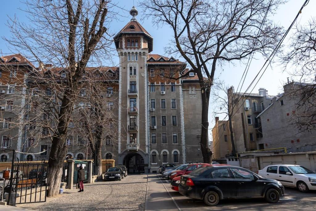 Holiday Vibe - 2R Apartment In Piata Romana Bucarest Exterior foto